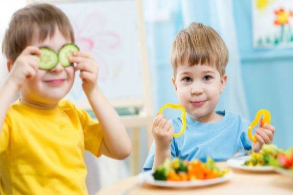 Tìm hiểu các cách giúp trẻ ăn ngon miệng 